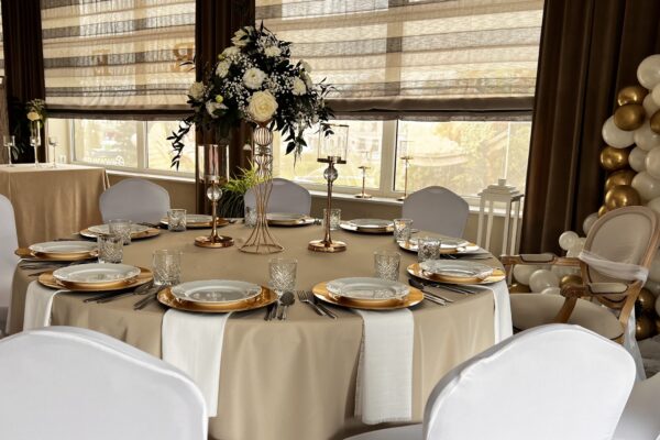 F90D3E9D-C987-47C6-BA11-5C4DDDEAF3AB_1_201_a