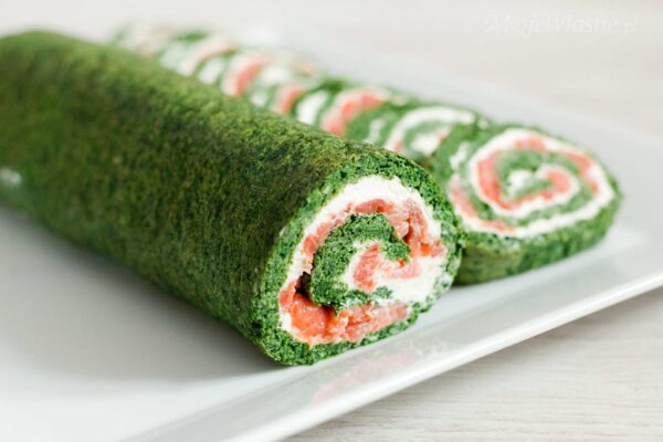 Rolada szpinakowa z łososiem i kremowym serkiem